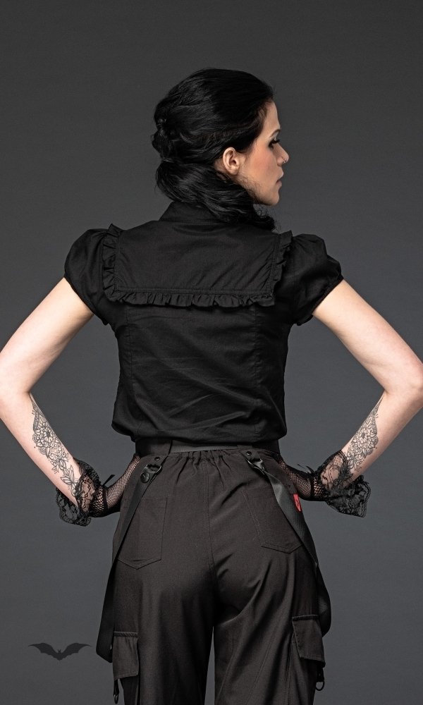 schwarze Bluse kurzarm mit schwarzen Knöpfen Rüschen Gothic
